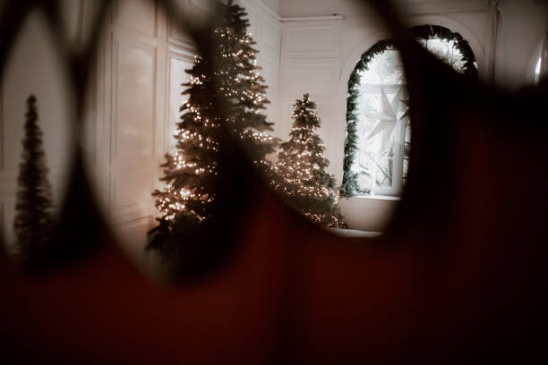istock christmas holiday decor decoration wreath 1289598260