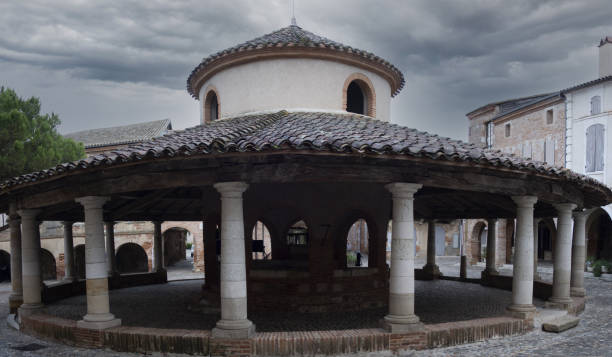istock On the paths of Compostela 1289606885