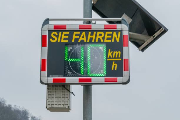 istock Speed Board you Drive german 