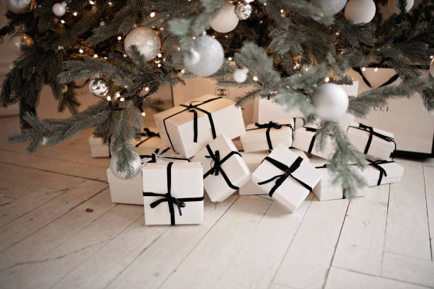 istock festively wrapped boxes christmas gifts 1289622663