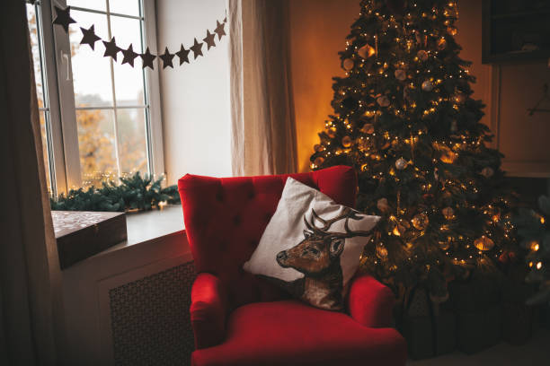 istock christmas winter ornament decor pillow 1289623550