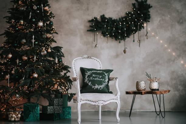 istock christmas winter ornament decor pillow 1289623997