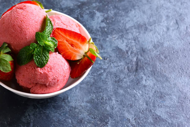 istock Dried strawberries in white bowl 1289705083