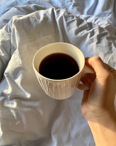 Morning filtre coffee in bed
