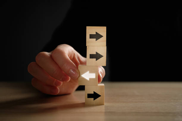 istock concept of alternative movement or opinion with abstract arrows 1289714107