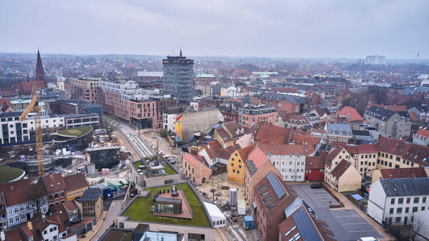 obszar centralny w odense - hans christian andersen odense town denmark zdjęcia i obrazy z banku zdjęć