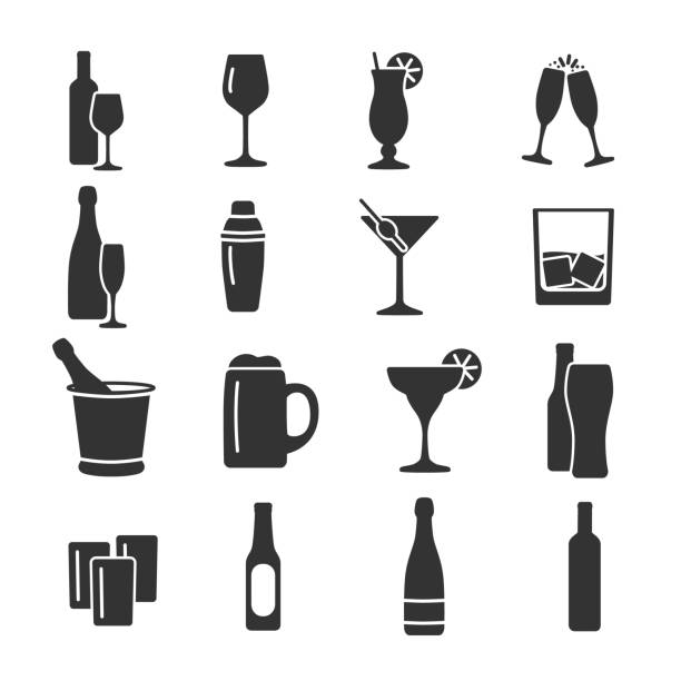 ilustraciones, imágenes clip art, dibujos animados e iconos de stock de conjunto de imágenes vectoriales de iconos de alcohol. - silhouette vodka bottle glass