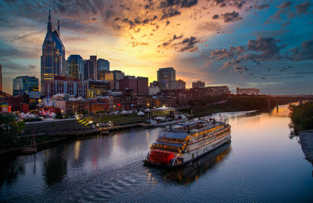 Nashville, TN skyline