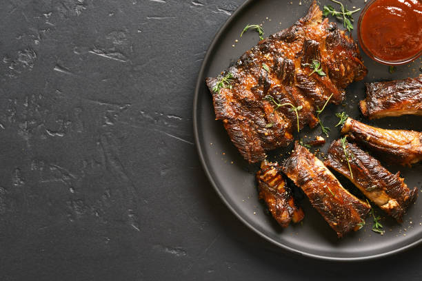 istock Spicy hot grilled spare ribs on plate 1289759724