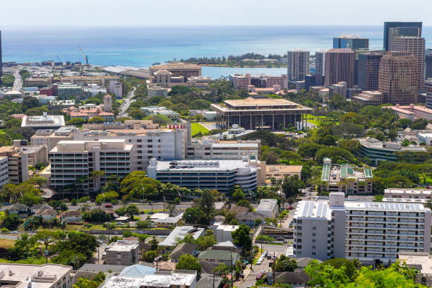 istock Downtown Honolulu and suburbs, Oahu, Hawaii 1289889124