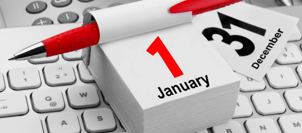 istock Calendar January 1 and red pencil 1289896411