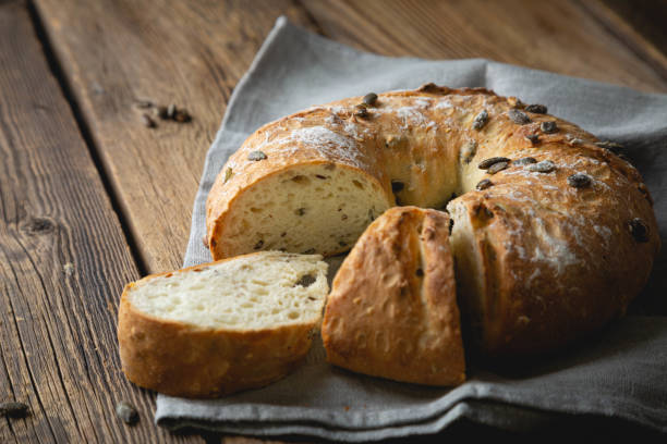 istock Fresh bread with cereals and pumpkin seeds 1289911637