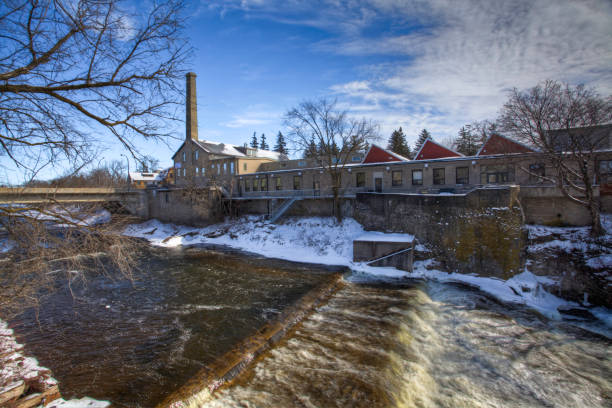 istock Fergus Cascade in Ontario, Canada 1289918168