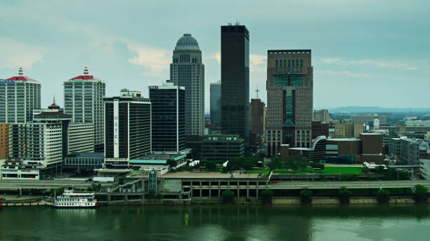 istock Downtown Louisville Skyline - Aerial 1289941102