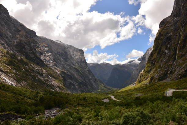 istock Road to Milford Sound 1289948023