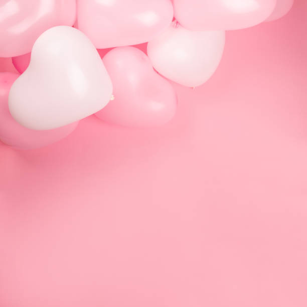 istock Valentines day heart shaped balloons 1289962432