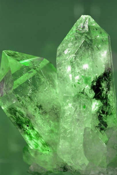 istock Druse green crystal closeup 1290040335