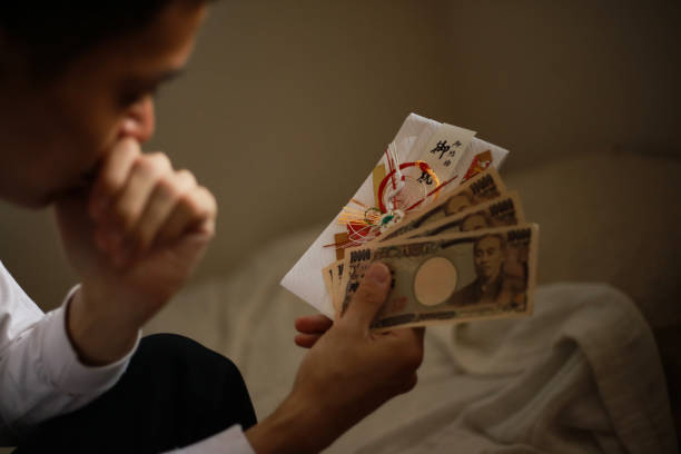 istock A man worried about a celebration 1290069755