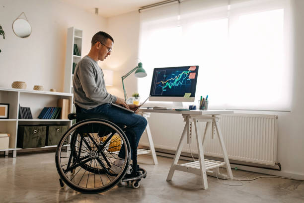 istock Good day to sell some stocks 1290205059