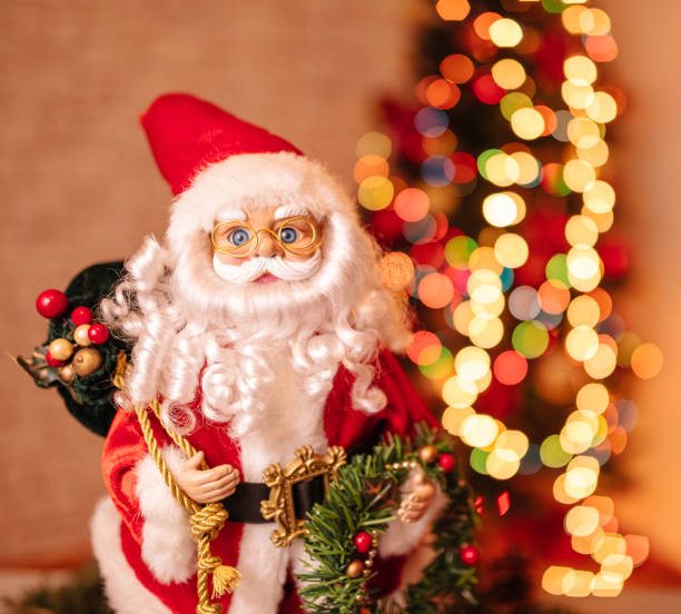 istock Santa Claus toy 1290241660