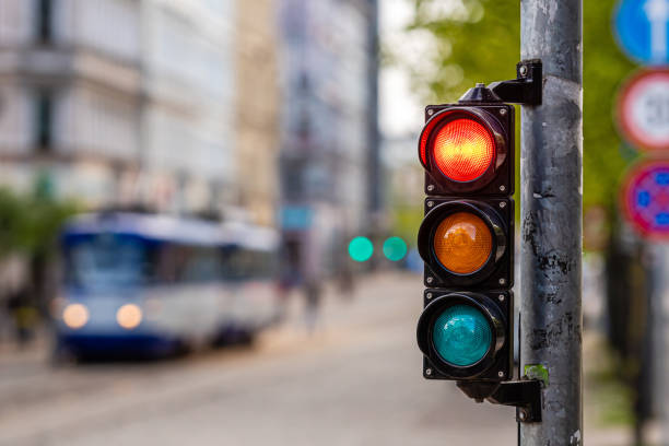 istock a city crossing with a semaphore, red light in semaphore 1290244217