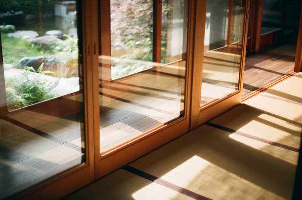 istock Japanese traditional house 1290282381