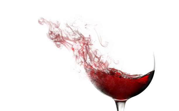 taça de vinho desaparecendo na fumaça - wine glass white wine wineglass - fotografias e filmes do acervo