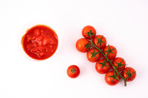 The transition from fruit to tomato sauce