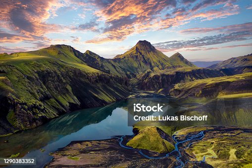 istock View of the Uxatindar in the Southern Highlands of Iceland in August 2020 1290383352