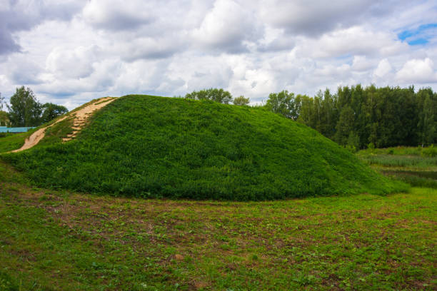 istock Observation deck on a hill in Suzdal, Russia 1290464713