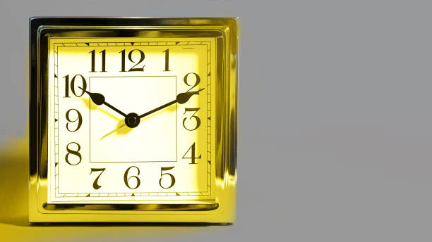 abstrakcyjne jasne, oświetlające żółte i szare tło. - clock hand clock coding watch zdjęcia i obrazy z banku zdjęć