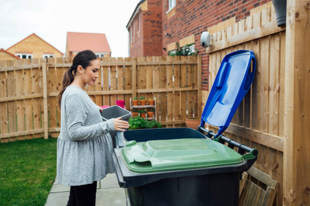 istock Recycling in the Home 1290513629