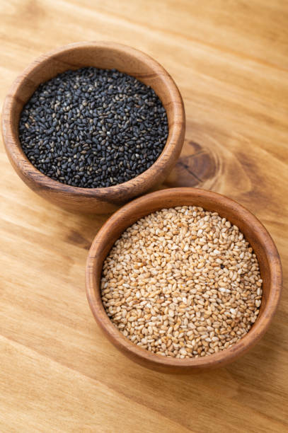 istock black and wihite sesame in wooden plate 1290540838