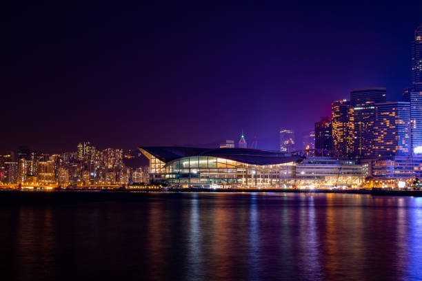 istock hong kong pier 1290624804
