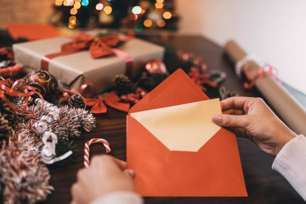 istock Finishing up a Christmas card 1290659026