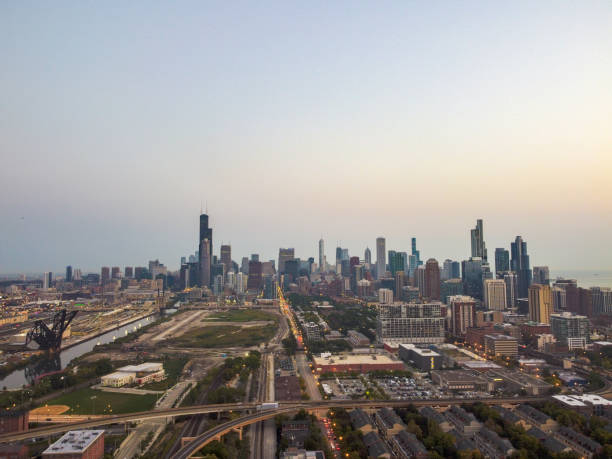 istock Aerial View of Chicago Skyline 1290719335