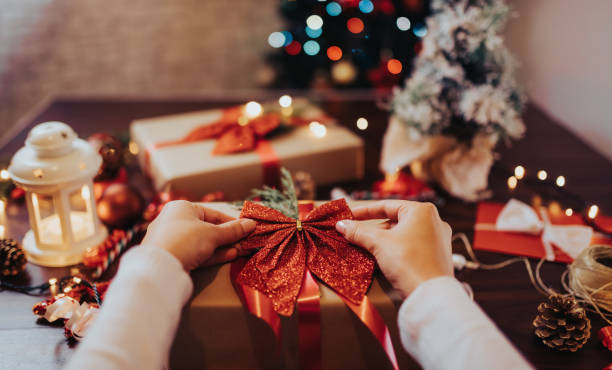 istock Finishing up Christmas gifts 1290730331