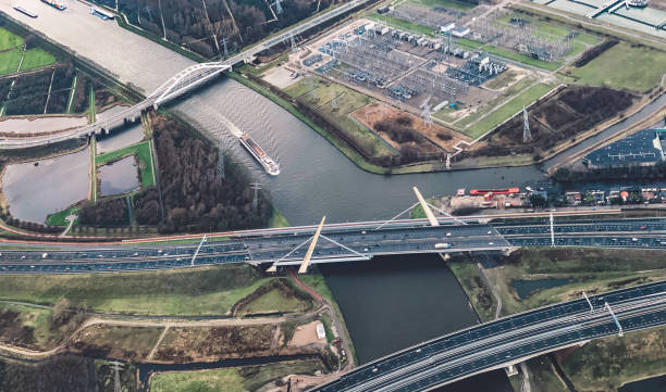 istock High Angle View Of Bridge Over River In City 1290753067