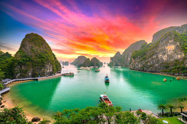 istock Dreamy sunset landscape Halong Bay, Vietnam 1290787868