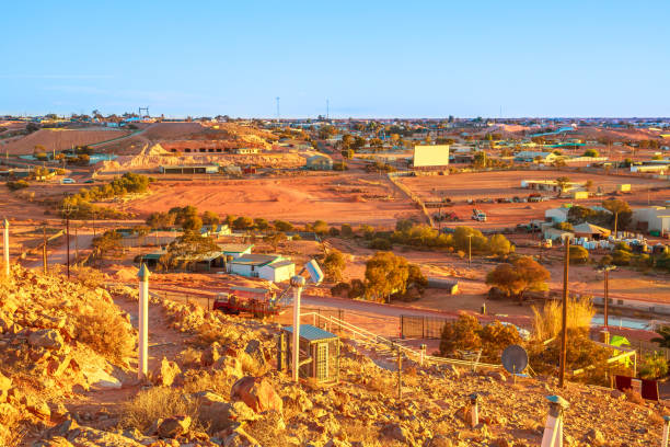istock Coober Pedy aerial view at sunset 1290878185