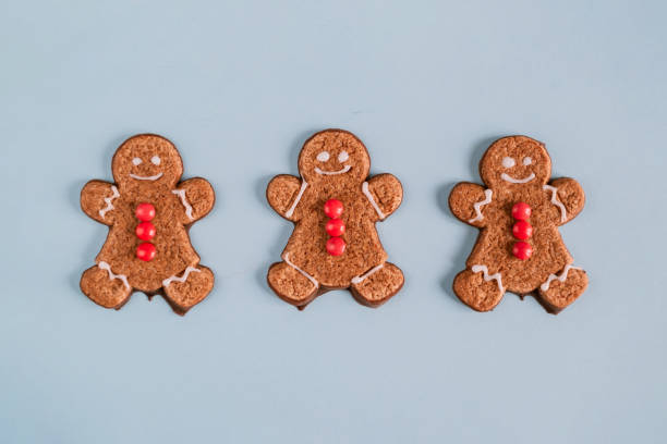 istock Christmas gingerbread men cookies 1290894164
