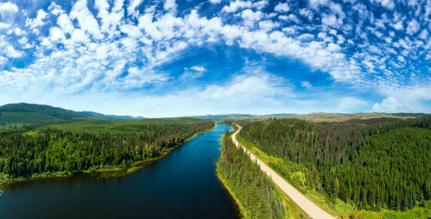 istock Canadian Aerial Nature View 1290935642
