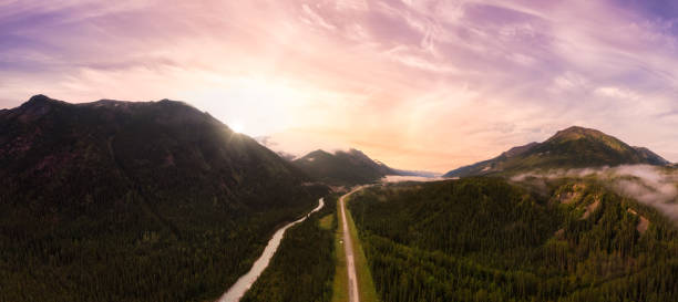 istock Canadian Aerial Nature View 1290935665