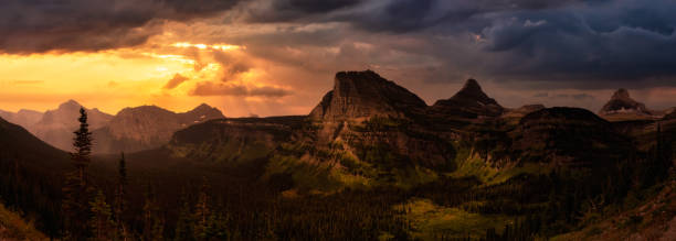 istock American Rocky Mountains Landscape 1290936683