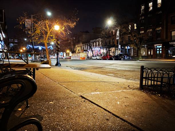 istock Deserted Brooklyn Street at Night 1290942453