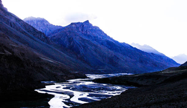 istock Blue Mountains of the Himalaya 1290965014