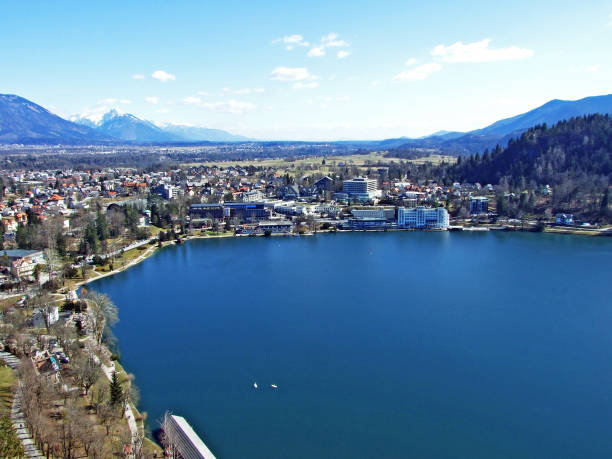 istock Panoramic view of Bled settlement and on Lake Bled (Blejsko jezero, Bleder See oder Veldeser See) 1290996465