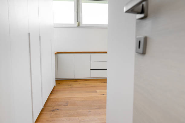 istock Entrance to new empty room 1291013368