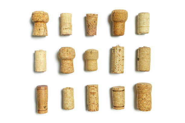 wine corks isolated on white - wine bottle wine wood bottle stopper imagens e fotografias de stock