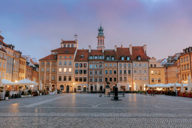 istock Old town of Warsaw 1291052789